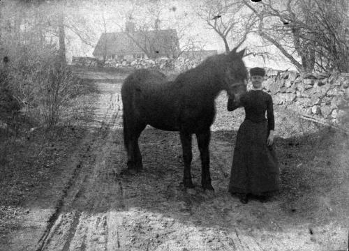 alice craig bullard and friend